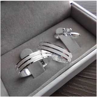 Par Aliança De Namoro Prata Diamantada 4mm + Anel Solitário Compromisso Aço Inoxidável 316L em Oferta na Shopee