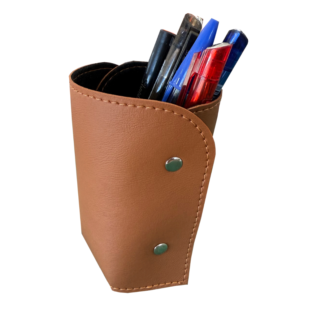 Porta Caneta em Couro Ecológico Caramelo