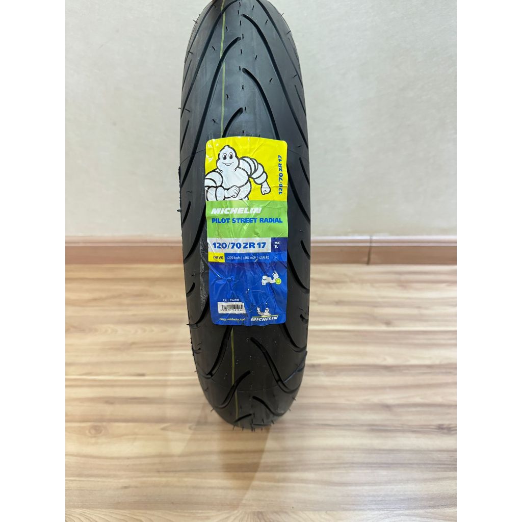 Pneu 120/70-17 Michelin Pilot Street Radial - Dianteiro - CBR1000/CB1000/CBR600/HORNET/XJ6/CB500F/X