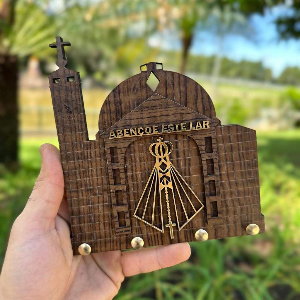 Porta Chave Chaveiro de Parede Madeira Torre da Basílica de Nossa Senhora Aparecida