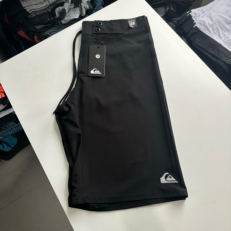 Bermuda Quiksilver Masculina Bolsos Traseiros Básica Premium em Oferta na Shopee