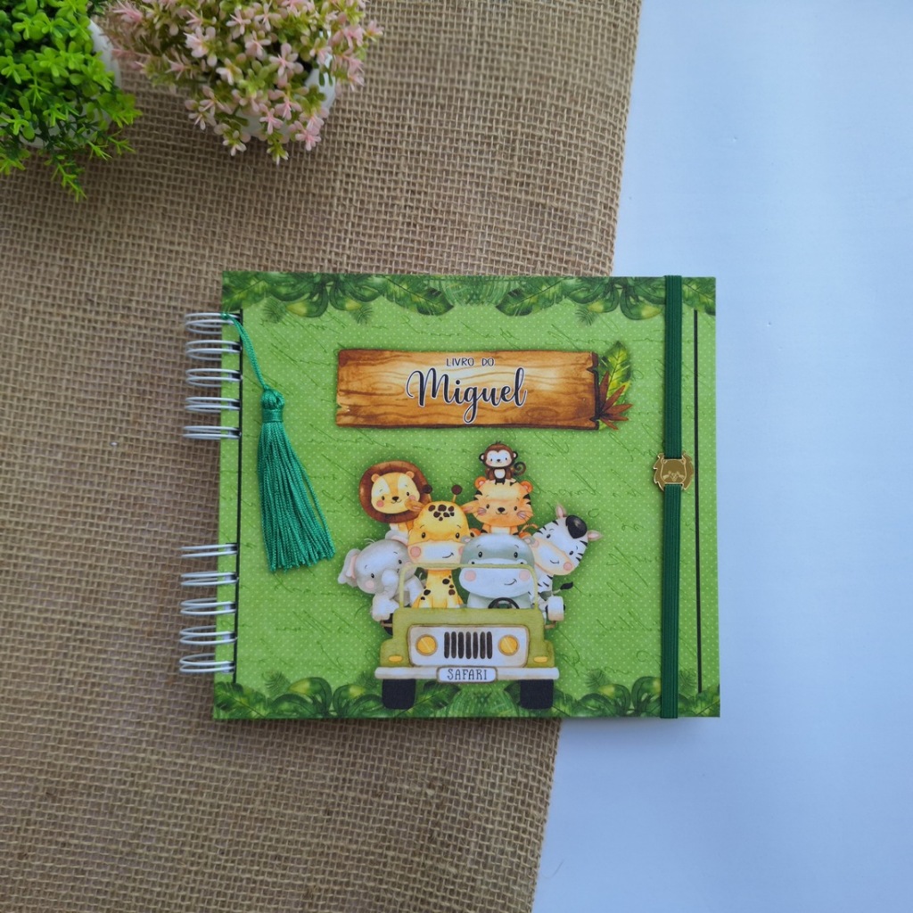 Livro do bebê - Safari Verde