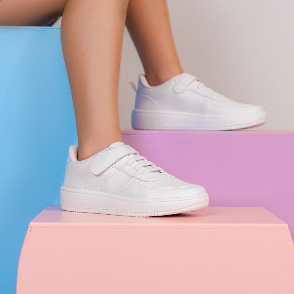 Tênis Menino Menina Infantil Unissex Casual Calce Fácil Cadarço Elástico Sola Bicolor em Oferta na Shopee