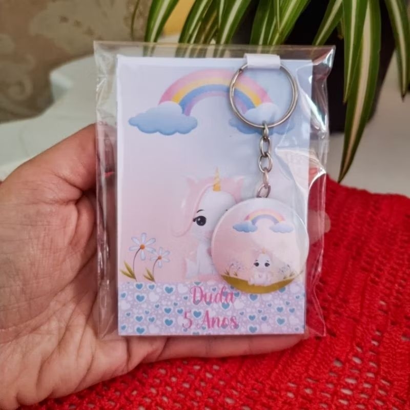 kit Lembrancinha Aniversário Unicórnio 10 Bloquinhos + 10 Chaveiros Personalizados