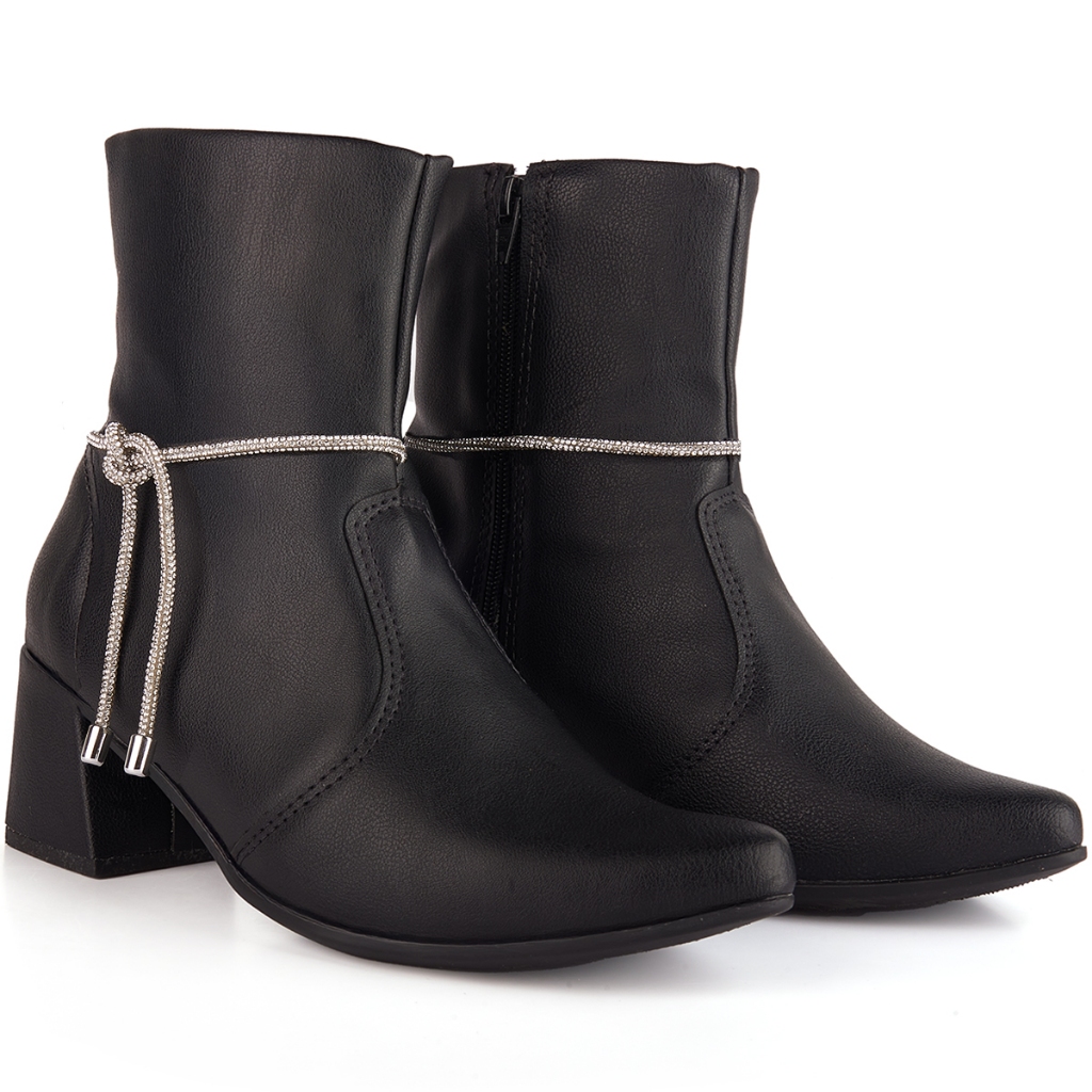 Bota Feminina Bico Fino Coturno com Zíper Enfeite Strass Muito Brilho Preta Salto Quadrado