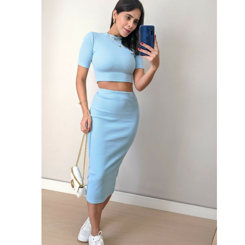 Conjunto Rubi, Feminino Saia Midi Longa reta e Cropped de manga canelado Ribana