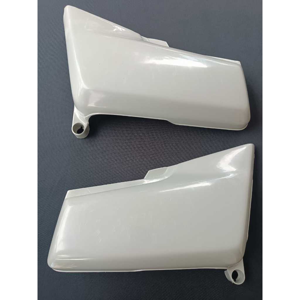 Carenagem Plástico Par Tampas Lateral Sem Pintura CG 125  83/84/85/86/87/88/89/90/91/92/93/94