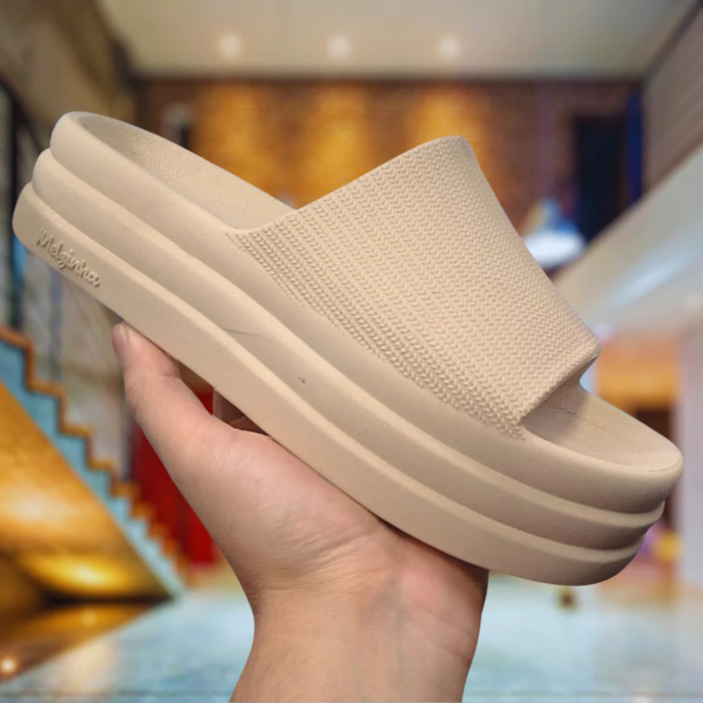 Chinelo Feminino Slide Nuvem do 34 ao 40 Sensação de Nuvem ao Caminhar