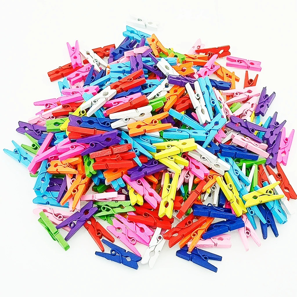 Mini Pregador Prendedor C/ 1000 Un Madeira Coloridos 2,5 Cm em Oferta na Shopee