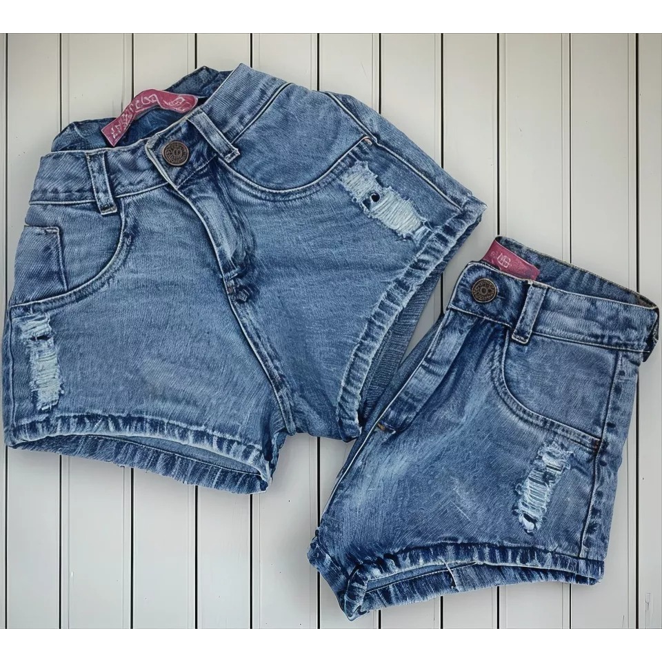 Short Jeans Feminino Básico Azul com Barrinha – Versátil, Estiloso e Confortável! 🖤✨