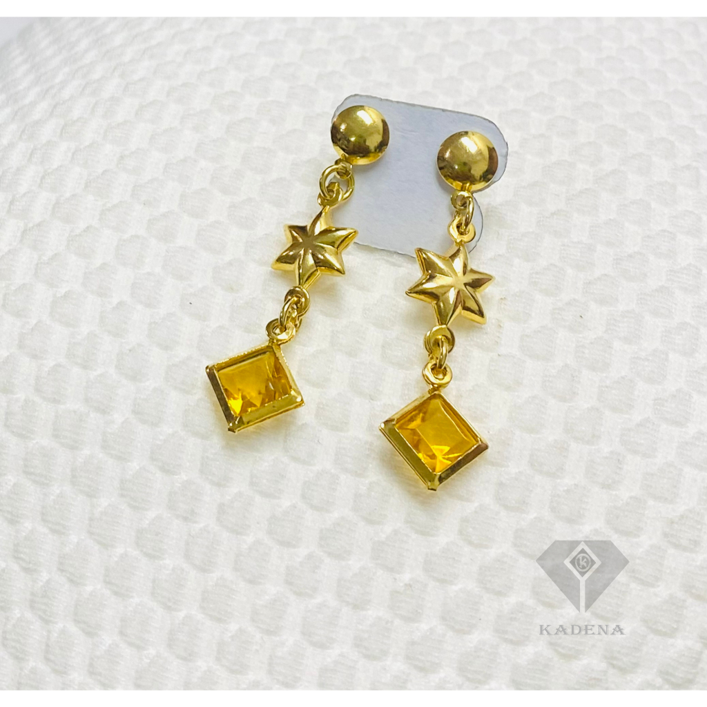Brinco Estrela Pendente Amarelo Ouro Semijoia Folheado há Ouro - Ref. 1075
