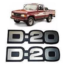 EMBLEMA D20 PLAQUETA PAR