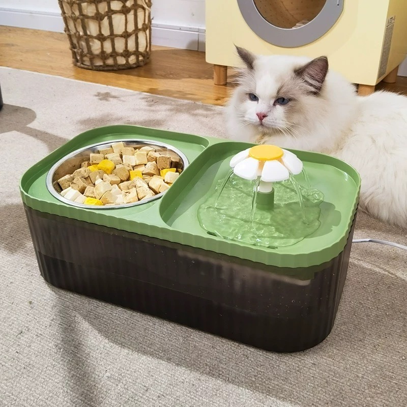 Fonte Bebedouro e Comedouro Para Gatos E Cães Automático Little 3 Litro-Y9