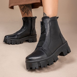 Bota Feminina Vittal Couro Legítimo Only Sola Tratorada
