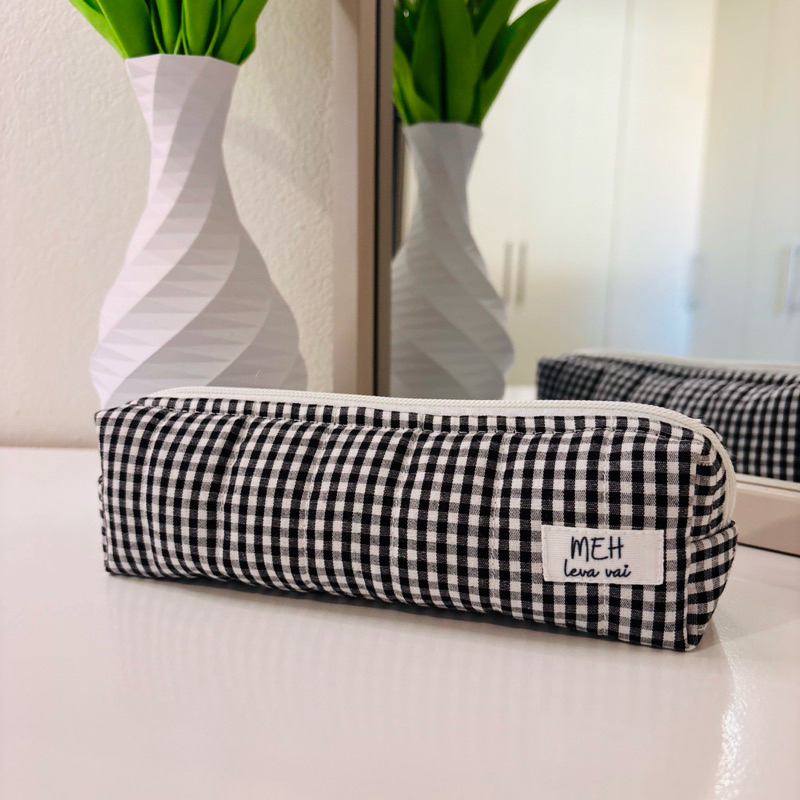 Estojo xadrez preto 18x04x05 em Oferta na Shopee