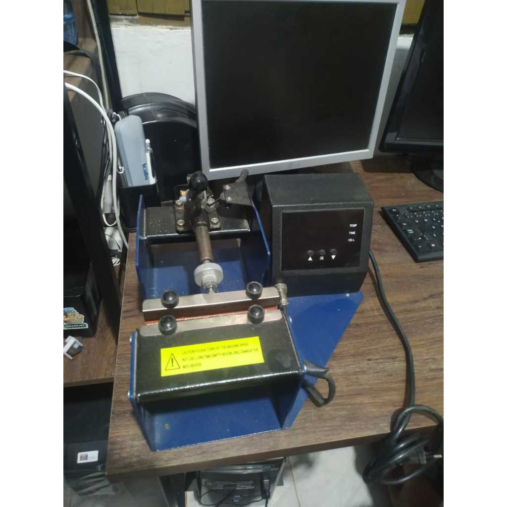 Prensa Térmica para Canecas – Usada, em Perfeito Funcionamento