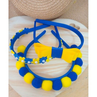 kit 3 Lindas Tiaras Azul Royal e Amarelo Canário Com Pompons Grandes Florzinhas e Meia Pérola kit Uniforme Escolar Kit 3 em Oferta na Shopee