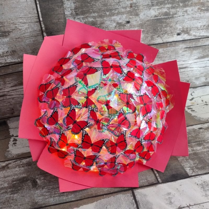 Buquê de  borboletas com led, montado, com 40 borboletas