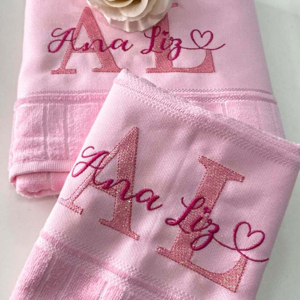 Kit Toalha de BANHO e ROSTO Bordadas Personalizadas com Inicial e Nome Dia Das Mães