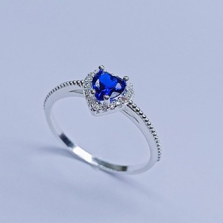 ANEL MODELO CORAÇÃO - PRATA 925 LEGÍTIMA - PEDRA AZUL SAFIRA