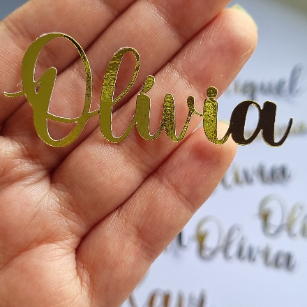 Apliques de Nomes Personalizados - Papel Lamicote Dourado para lembrancinhas