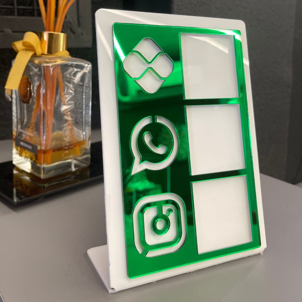 Placa Grande Display Qr Code Mesa Balção Acrílica Acrilico Pix Instagram Loja