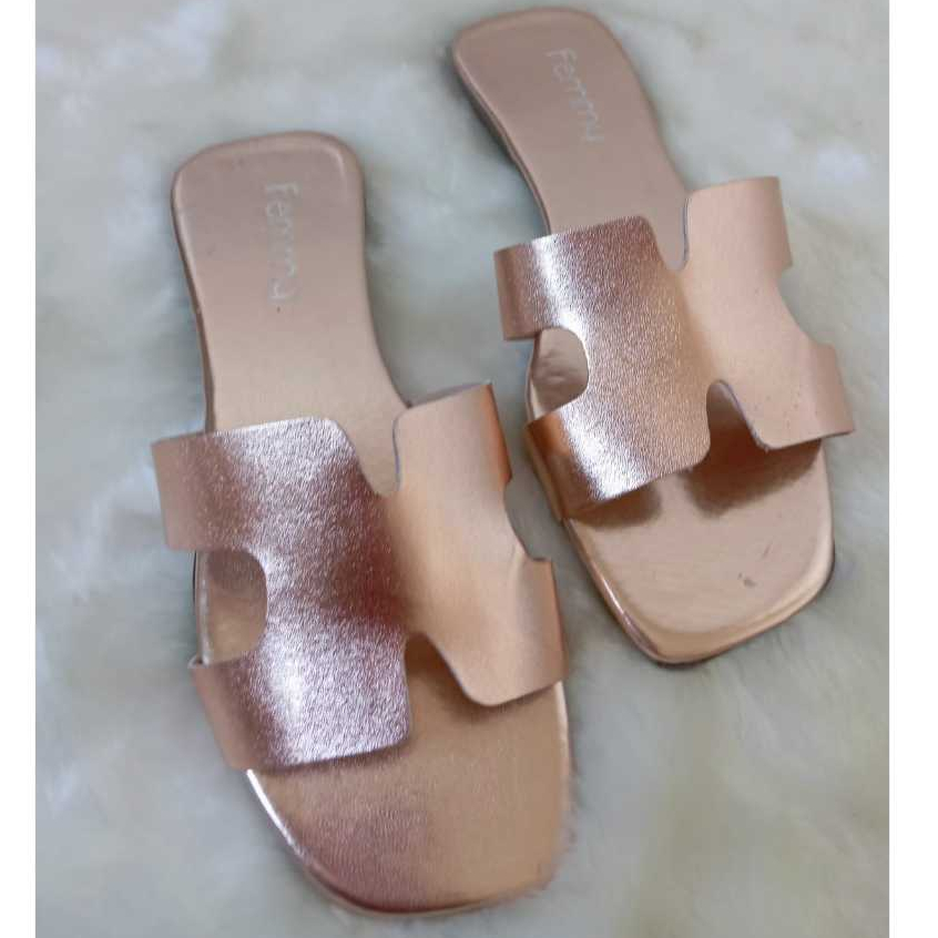 Sandália Feminina Flat Rasteira H Moda Rasteirinha Verão Tendência Dia a Dia, Confortável, Solado antiderrapante 091