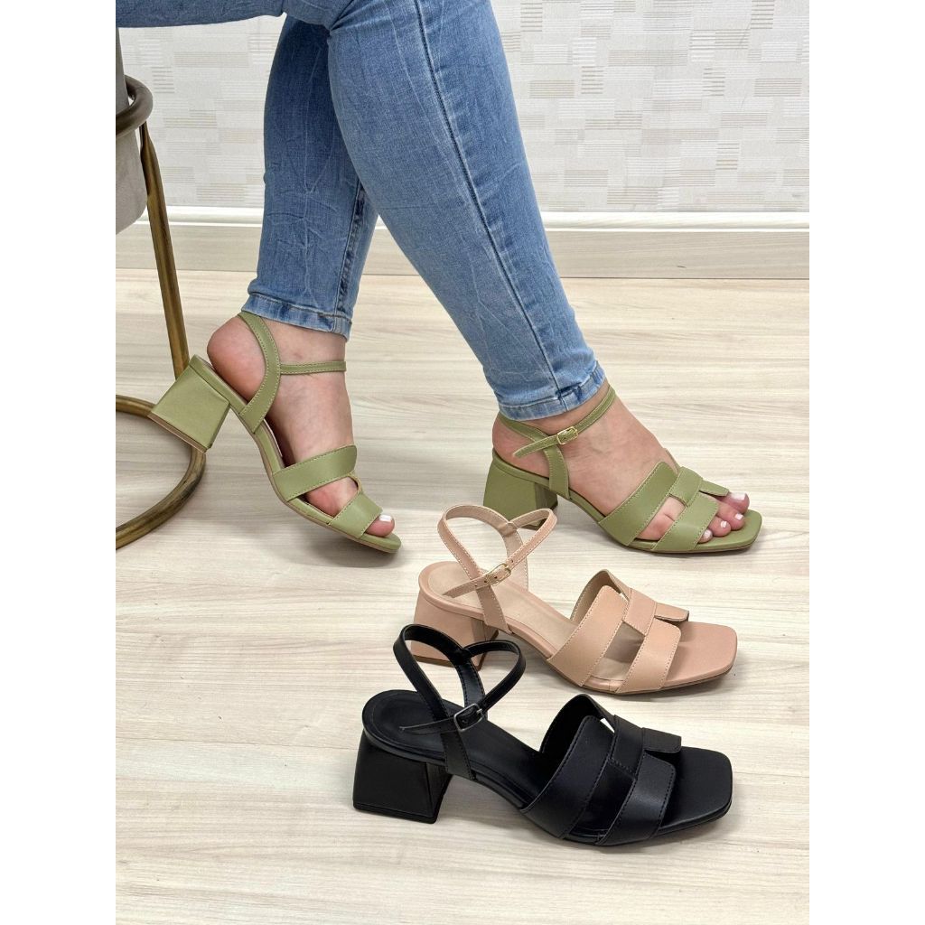 Sandália 30 ao 44. Numeração Especial, grande e pequena. Sandalia Feminina, sapato. em Oferta na Shopee