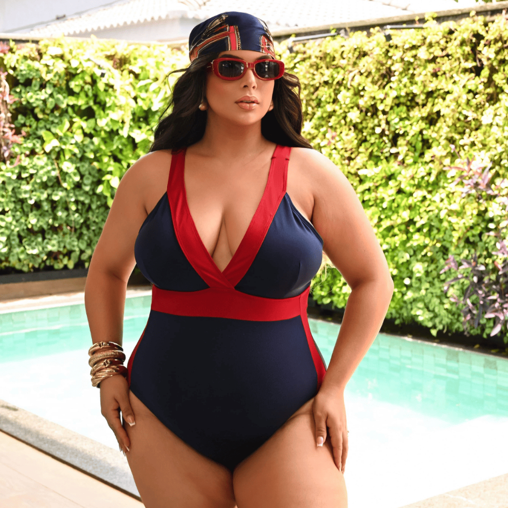 Maiô Plus Size Bicolor Decote Zero Transparência Alta Elasticidade Bojo Removível em Oferta na Shopee