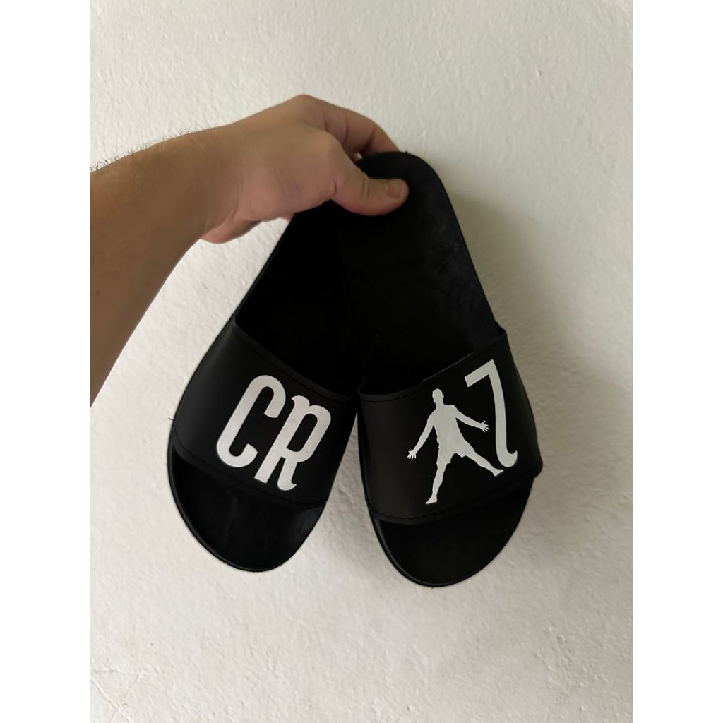 Chinelo Slide Masculino CR7 Sandália Confortável Envio Imediato em Oferta na Shopee