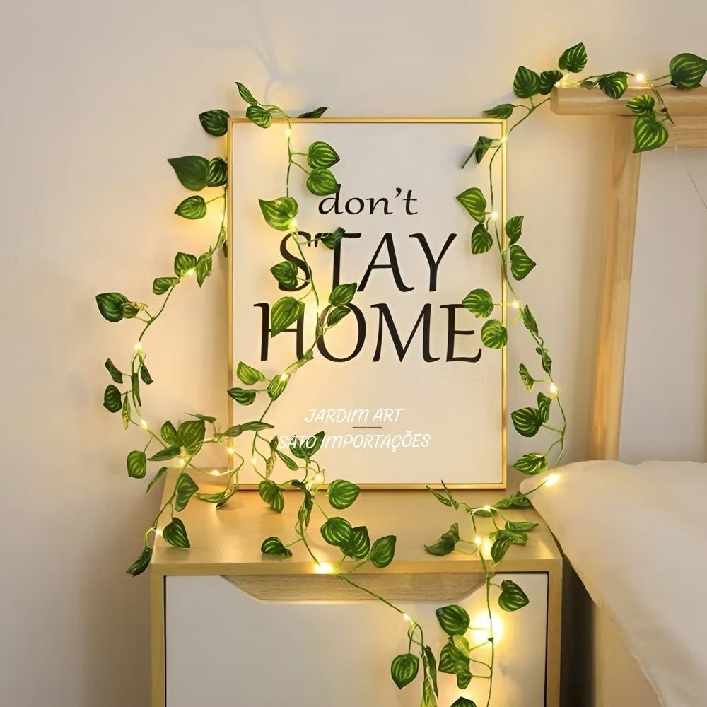 Cordão de Folhas com LED – Beleza Natural e Iluminação Aconchegante