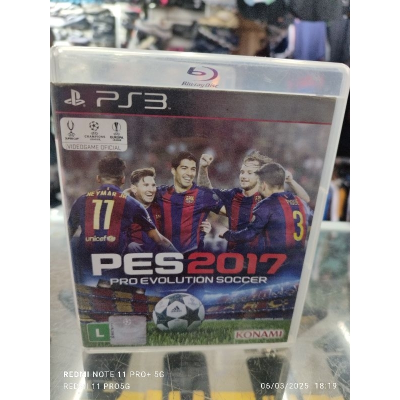 Jogo para PS3 Usado PES 2017 funcionando perfeitamente sem detalhes