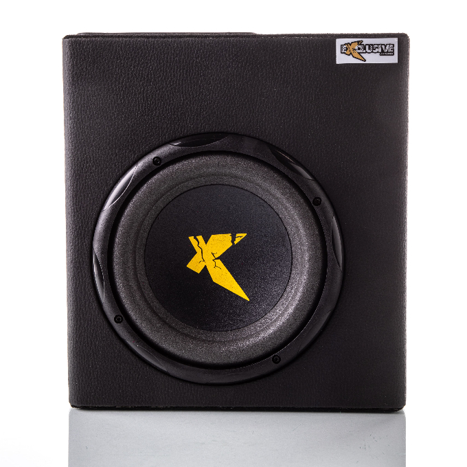 Caixa de Som Amplificada Sub 8" XC403 Mini Slim 400W 3 Canais Exclusive Subwoofer Porta Malas