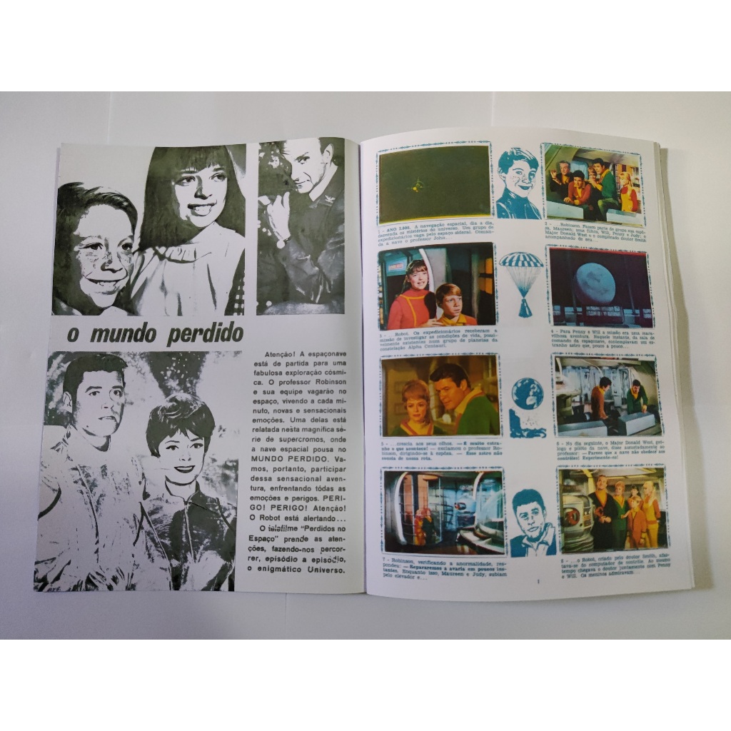Álbum Perdidos No Espaço - Um Mundo Fantástico - 1968