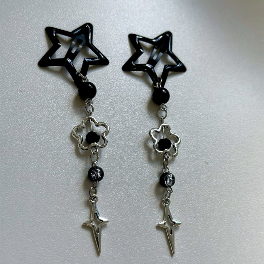 Par de Presilha Preta de Cristal - estrelas pretas com pingente de estrela quatro pontas com cristal em Oferta na Shopee