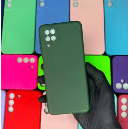 Kit Capa Aveludada + Película 3D ou Somente 1 Capa Samsung Galaxy A12 / M12 Case Silicone - detalhe