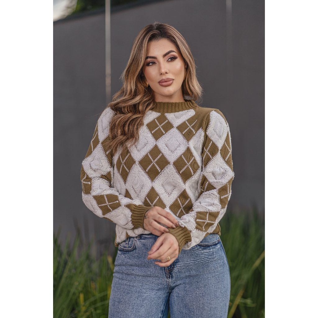 Blusa Feminina de Frio em Tricot Manga Longa com Detalhes de Losango Tipo Escocesa Moda Inverno