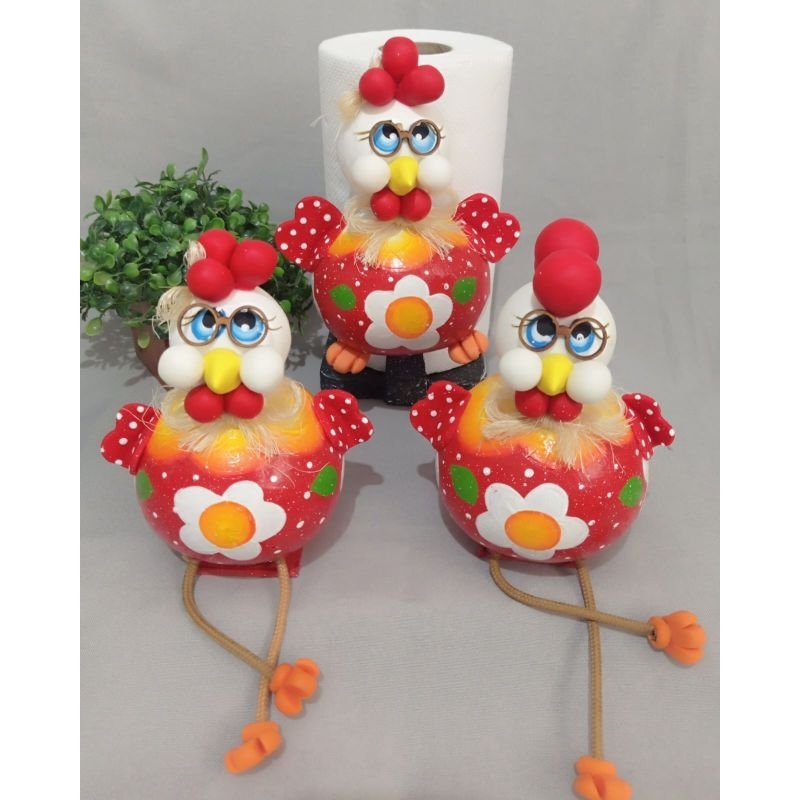 Jogo porta papel toalha e casal galinha  vermelho decorativo e artesanal em Oferta na Shopee