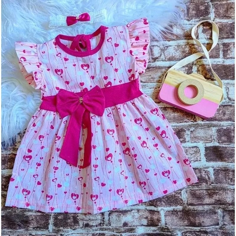 Vestido de bebê menina luxo + tiara de cabelo 3 a 7 meses em Oferta na Shopee