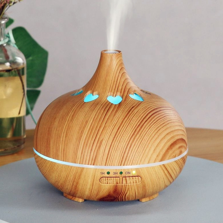 Umidificador Difusor de Ar Aromatizador 400ml Ultrassônico Tipo Madeira Led Coração