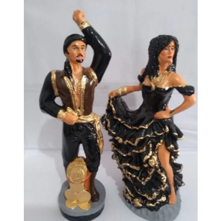 Casal de Ciganos Vestidos de Preto 23 cm em Gesso Umbanda / Candomblé
