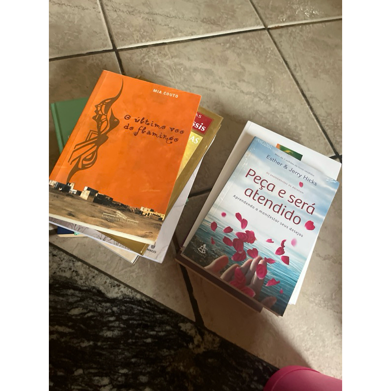 promoção livros semi usados
