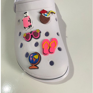 03 a 5 Pins/Bottons Emborrachados Para Babuche - Viagem em Oferta na Shopee