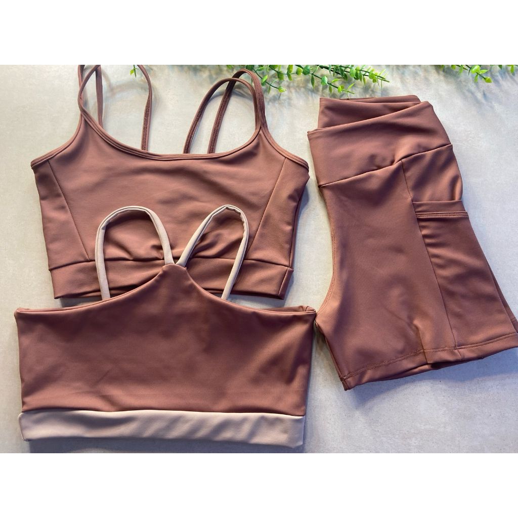 Conjunto de Academia 2 Tops com Bojo Removível + Short Poliamida Zero Transparência