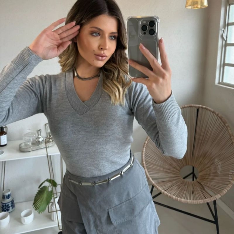 Blusa Feminina Básica Manga Comprida Gola Decote V em Tricô Tricot em Oferta na Shopee