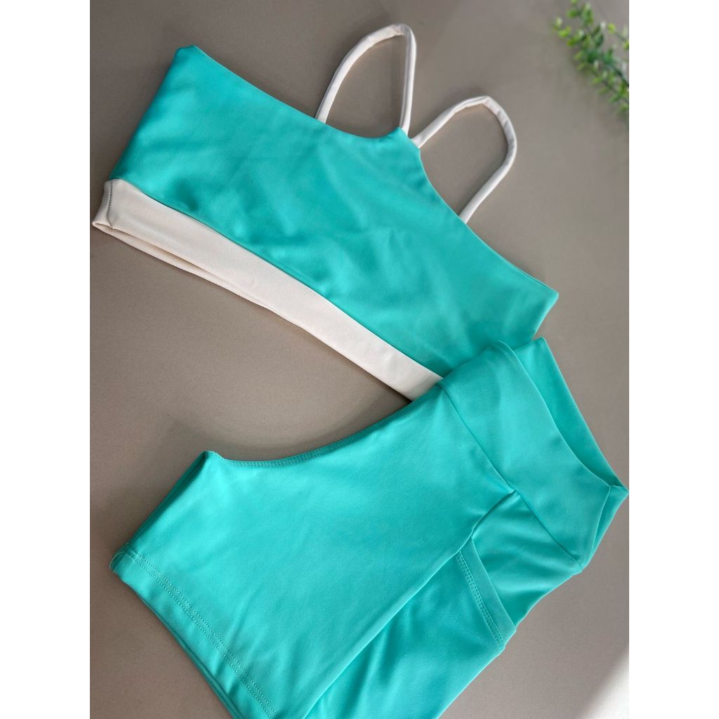 Conjunto de Academia Top e Short Bolsos Laterais  Poliamida Premium ZERO Transparência