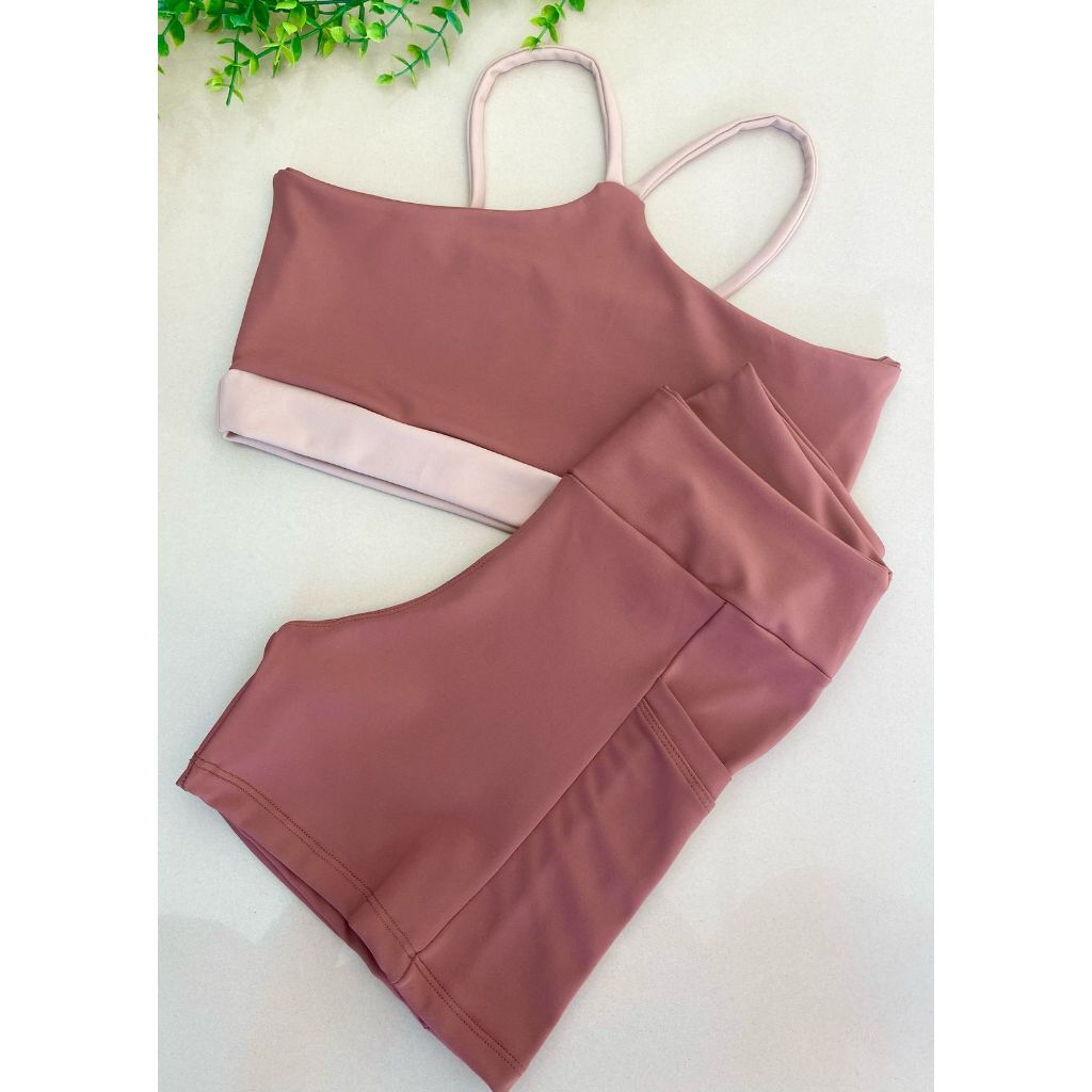 Conjunto de Academia Top e Short Bolsos Laterais  Poliamida Premium ZERO Transparência
