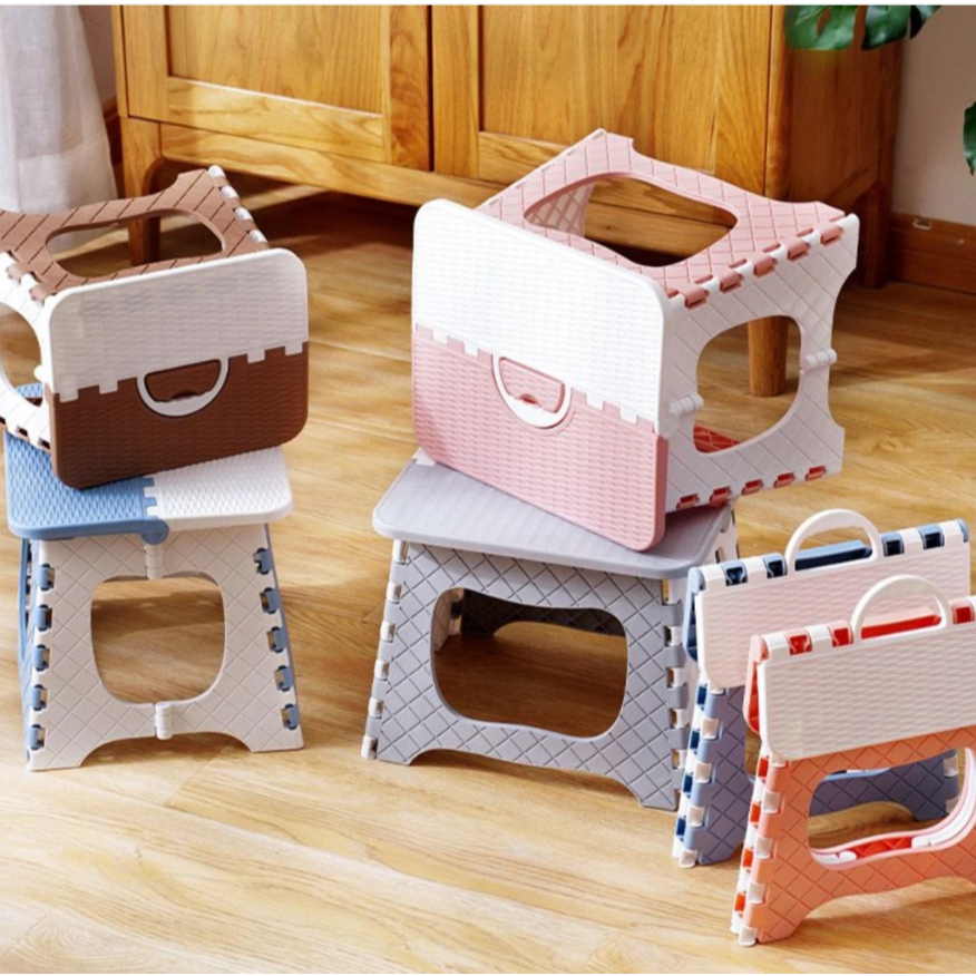 Banqueta Banquinho Dobrável De Plástico Resistente Para Viagem em Oferta na Shopee