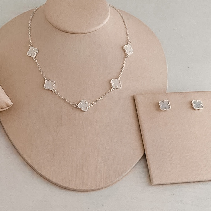 Conjunto Colar 5 Trevos 45cm + Brincos Madre Perola em Prata 925 Joias Premium