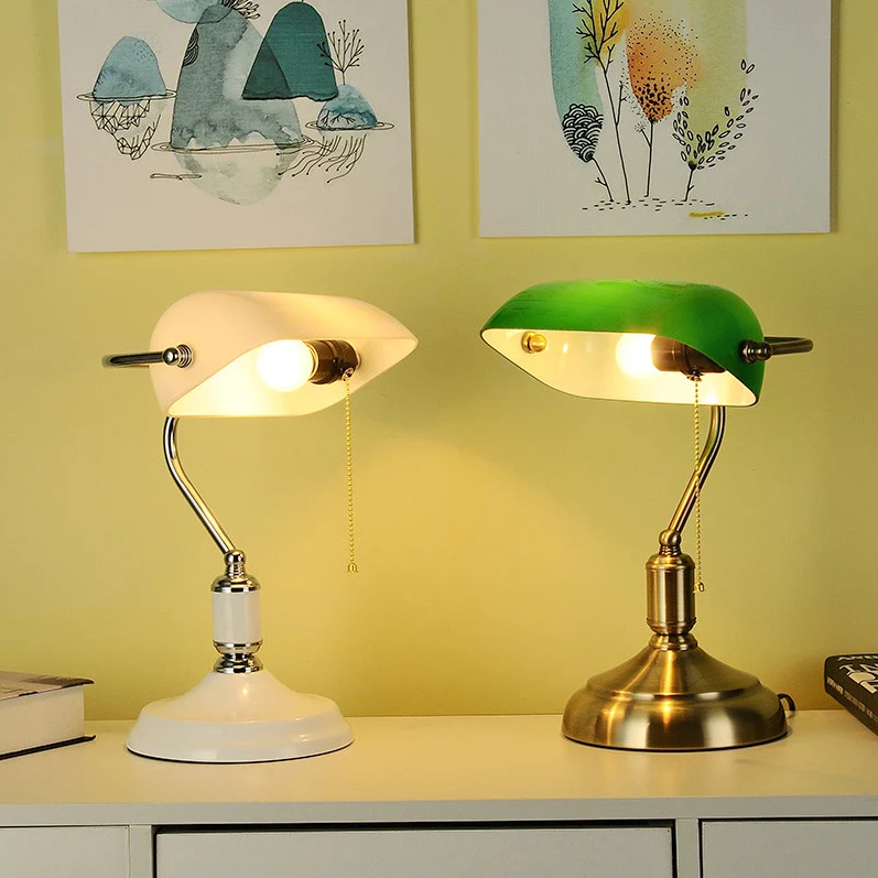 Abajur Banqueiro - Comprar com Melhor Preço em Iluminação